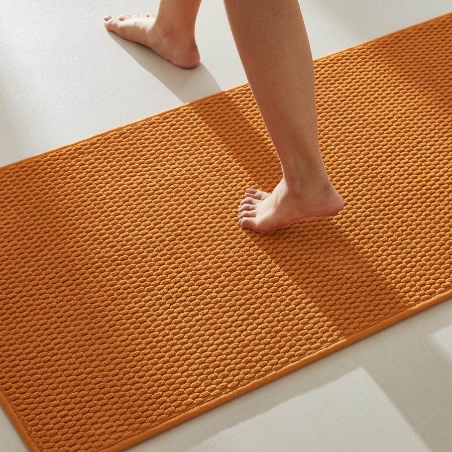 TYUU Bathroom Runner Rug